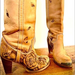 Vintage Desert Suede Zodiacs with Rose burn